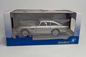 ASTON MARTIN DB5 RHD 1964 SOLIDO 1:18 — фото 7