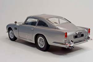 ASTON MARTIN DB5 RHD 1964 SOLIDO 1:18 — фото 2