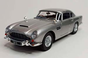 ASTON MARTIN DB5 RHD 1964 SOLIDO 1:18 — фото 6