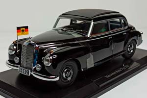 MERCEDES 300 KONRAD ADENAUER -1955 NOREV 1:18