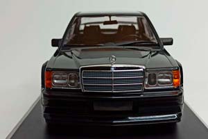 MERCEDES 190E 2,5-16 EVO 1 (W201) 1:18 — фото 7