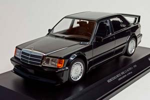 MERCEDES 190E 2,5-16 EVO 1 (W201) 1:18 — фото 1