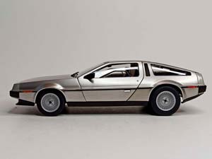 DELOREAN DMC12 SATIN FINISH 1:18 AUTOART — фото 4