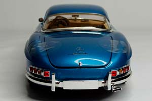 MERCEDES-BENZ 300 SL ROADSTER (W198) - 1958 1:18 — фото 8