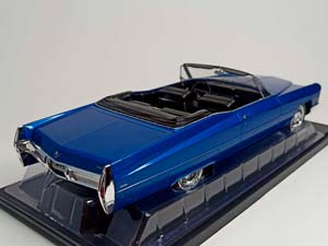 CADILLAC DE VILLE CABRIO 1967 KK SCALE 1:18 — фото 6