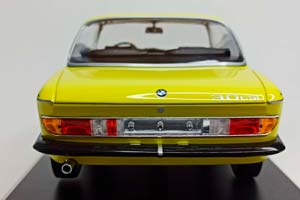 BMW 3,0 CSL 1971 MINICHAMPS 1:18 — фото 4