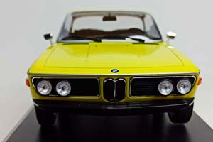 BMW 3,0 CSL 1971 MINICHAMPS 1:18 — фото 7