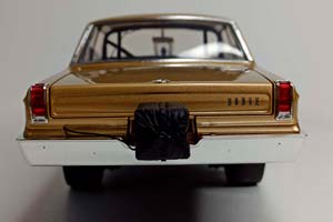 DODGE CORONET AWB GOLD RUSH 1965 ACME 1:18 — фото 4