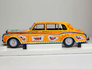 ROLLS-ROYCE PHANTOM V 1964 MPV 1:18 — фото 4