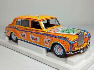 ROLLS-ROYCE PHANTOM V 1964 MPV 1:18 — фото 8