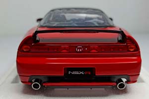 HONDA NSX-R (NA2) -2019 RED 1:18 AUTOART — фото 4