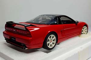 HONDA NSX-R (NA2) -2019 RED 1:18 AUTOART — фото 5