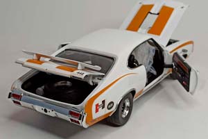 OLDSMOBILE 442 HURST DRAG OUTLAW 1972 ACME 1:18 — фото 4
