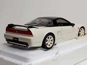 HONDA NSX-R (NA2) -2019 AUTOART 1:18 — фото 4