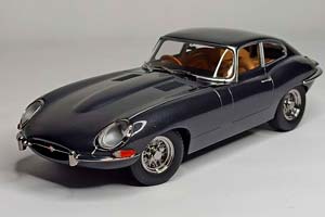 JAGUAR E-TYPE SERIES I 1961 RHD 1:18 KK SCALE