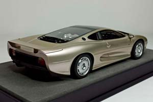 JAGUAR XJ 220 1992 SILVER TOP MARQUES 1:18 — фото 6