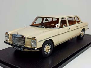 MERCEDES W114 W115 LONG 1970 WHITE 1:18 — фото 9