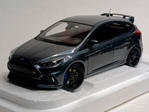 FORD FOCUS RS 2016 AUTOART 1:18