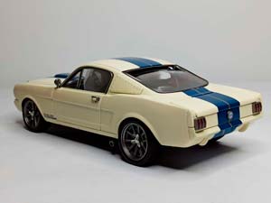 SHELBY GT350R MUSTANG STREET FIGHTER 1967 1:18 — фото 4