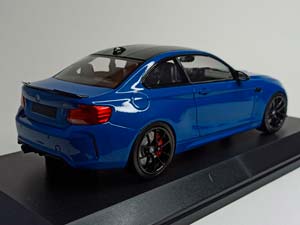 BMW M2 CS 2020 (F87) MINICHAMPS 1:18 — фото 5