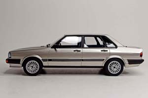 AUDI 80 (B2) QUATTRO 1:18 OTTO — фото 4