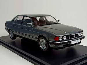 BMW 740I (E32) 7 SERIES 1:18 MCG — фото 6