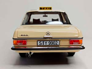 MERCEDES 200 TAXI 1968 W114/115 NOREV 1:18 — фото 6