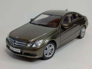 MERCEDES E CLASS COUPE (C207) 1:18 NOREV