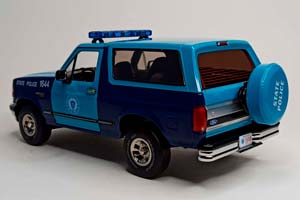 FORD BRONCO MASSACHUSETTS POLICE 1:18 GREENLIGHT — фото 5