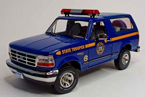 FORD BRONCO XLT NEW YORK POLICE 1:18 GREENLIGHT