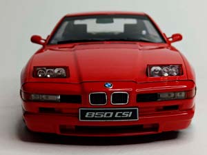 BMW 850CSI E31 RED SOLIDO 1:18 — фото 5