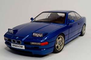 BMW 850CSI E31 BLUE SOLIDO 1:18 — фото 2