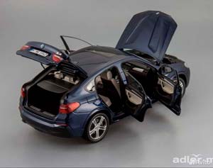 BMW X4 (F26) LMPERIAL BLUE 1:18 — фото 3