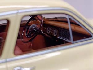 PACKARD DELUXE CLUB SEDAN 2-DOOR 1:18 BOS — фото 4