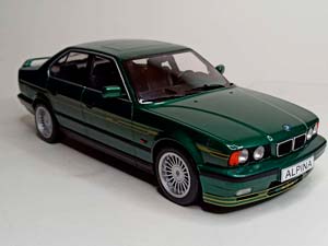 BMW ALPINA B10 4,6 (E34) GREEN 1:18 — фото 7