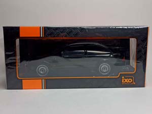 FORD SIERRA COSWORTH BLACK 1:18 IXO — фото 8