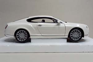 BENTLEY CONTINENTAL GT 2008 MINICHAMPS 1:18 — фото 7