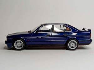 BMW ALPINA B10 4,6 (E34) BLUE 1:18 — фото 3