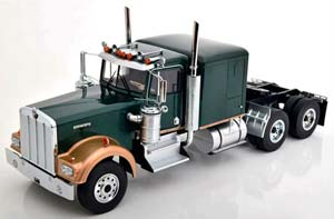 KENWORTH W900 GREEN/GOLD 1:18 ROAD KINGS