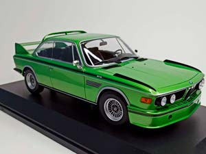 BMW 3.0 CSL (E9) 1:18 MINICHAMPS — фото 7