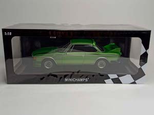 BMW 3.0 CSL (E9) 1:18 MINICHAMPS — фото 9