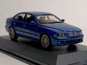 BMW M5 (E39) 5.0 V8 32V SOLIDO 1:43 — фото 7