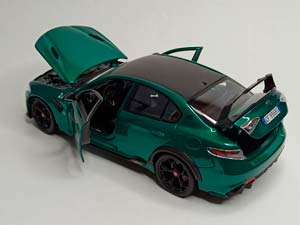 ALFA ROMEO GIULIA GTAM BBURAGO 1:18 — фото 3