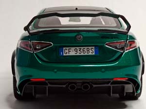 ALFA ROMEO GIULIA GTAM BBURAGO 1:18 — фото 7