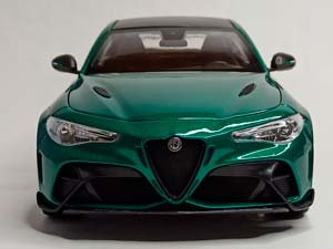 ALFA ROMEO GIULIA GTAM BBURAGO 1:18 — фото 9