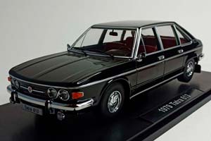 TATRA 613 BLACK 1979 TRIPLE9 1:18