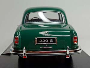 MERCEDES 220 S 1954 GREEN 1:18 KK SCALE — фото 4
