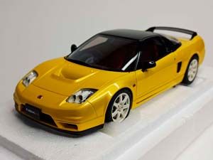 HONDA NSX-R (NA2) YELLOW 1:18 AUTOART — фото 9