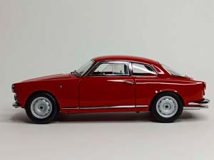 ALFA ROMEO GIULIETTA SPRINT 1:18 KYOSHO — фото 3