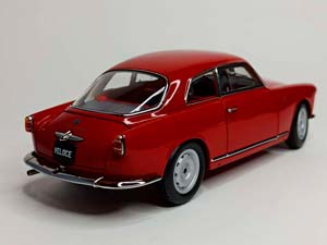ALFA ROMEO GIULIETTA SPRINT 1:18 KYOSHO — фото 6